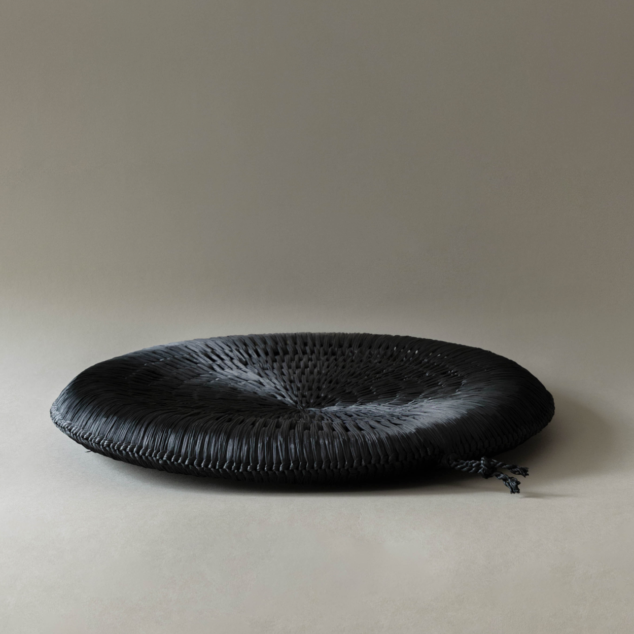 Enza - Black
