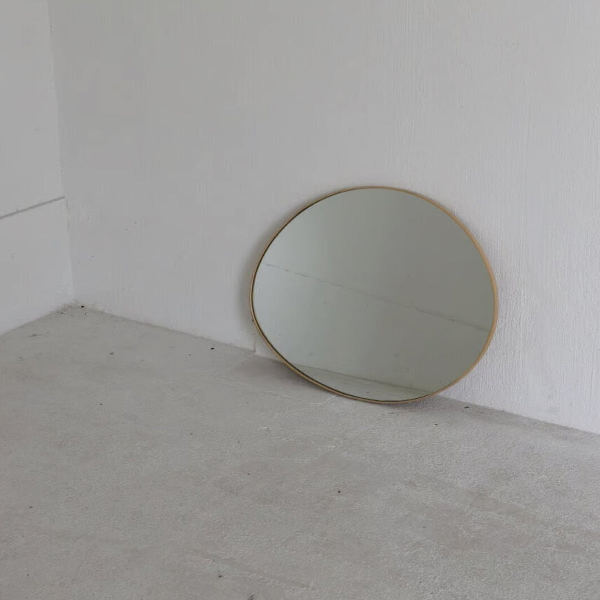 Miyagawa Mirror M
