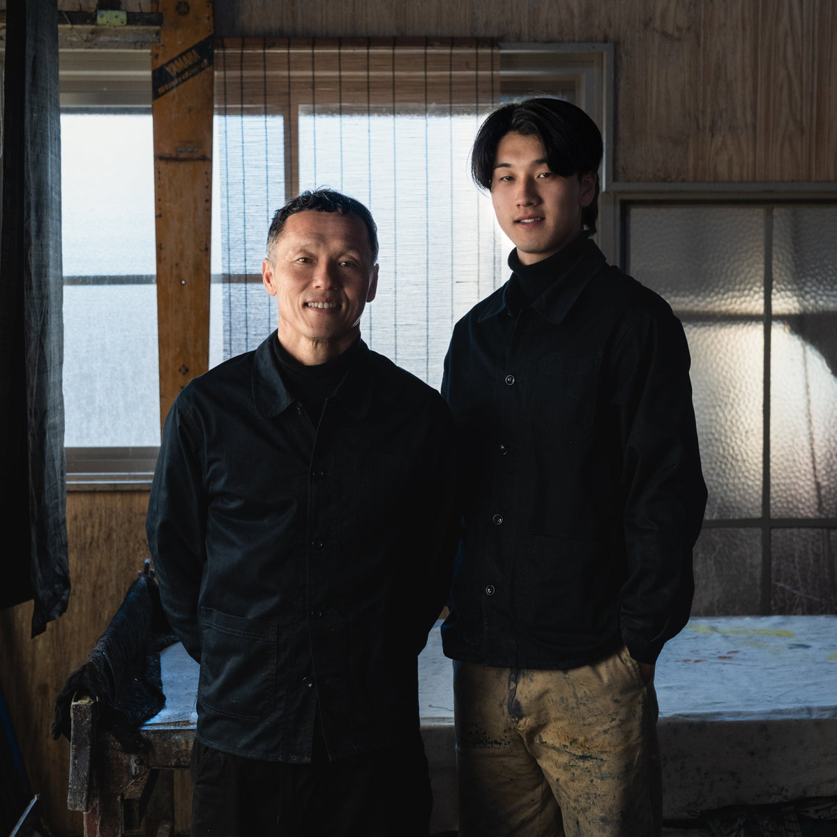 Rōketsuzome Noren - Green & Black