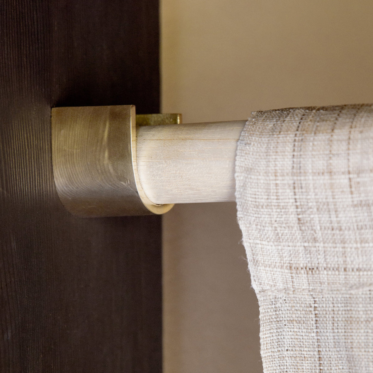 Kanagu Rod Holder