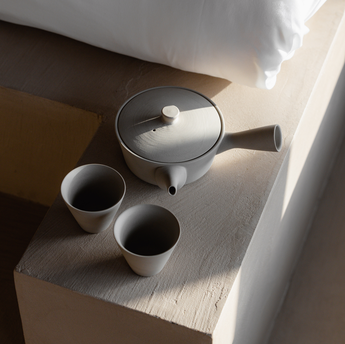 Teacups - Black